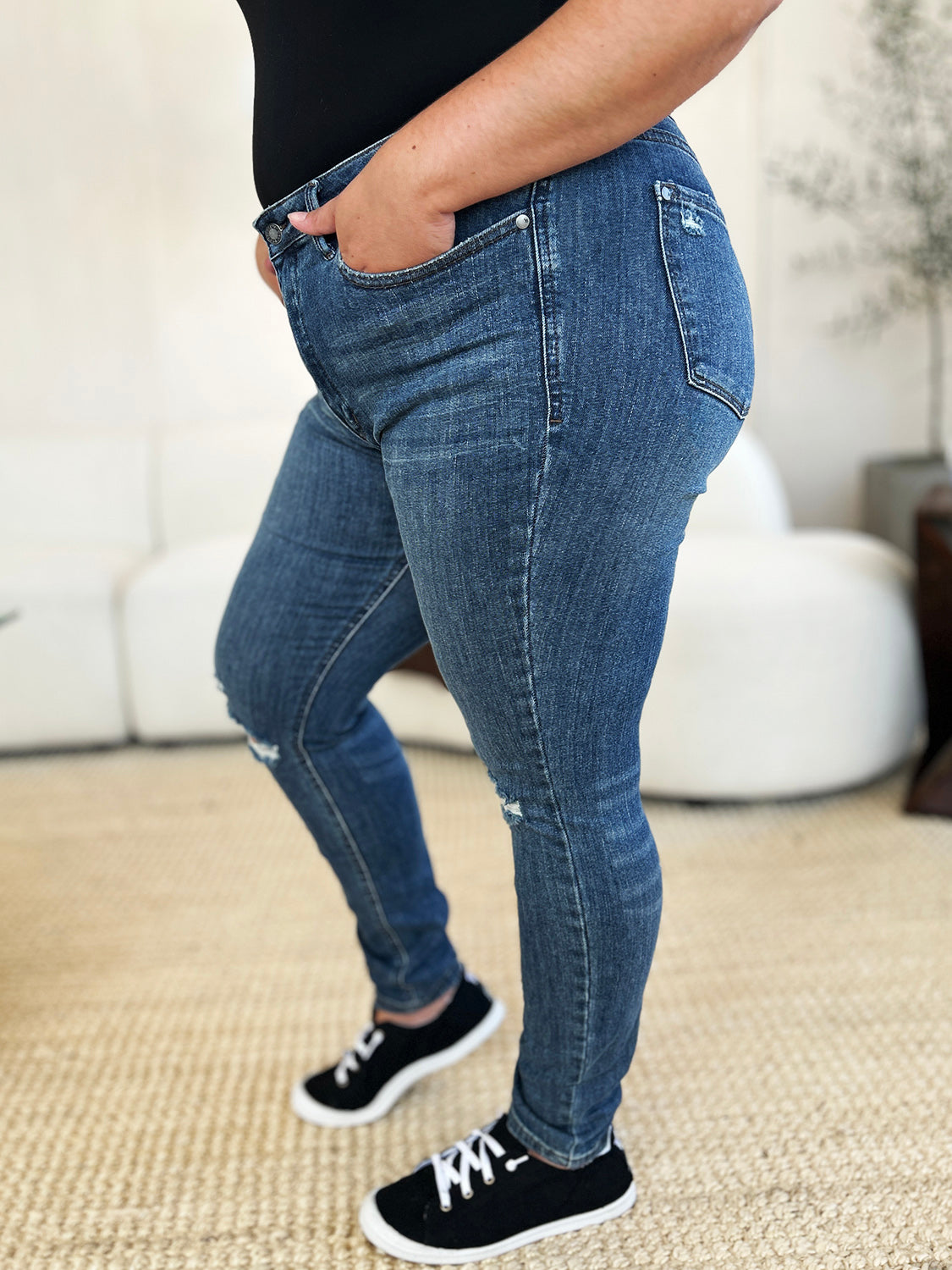 Mid Waist Distressed Slim Jeans