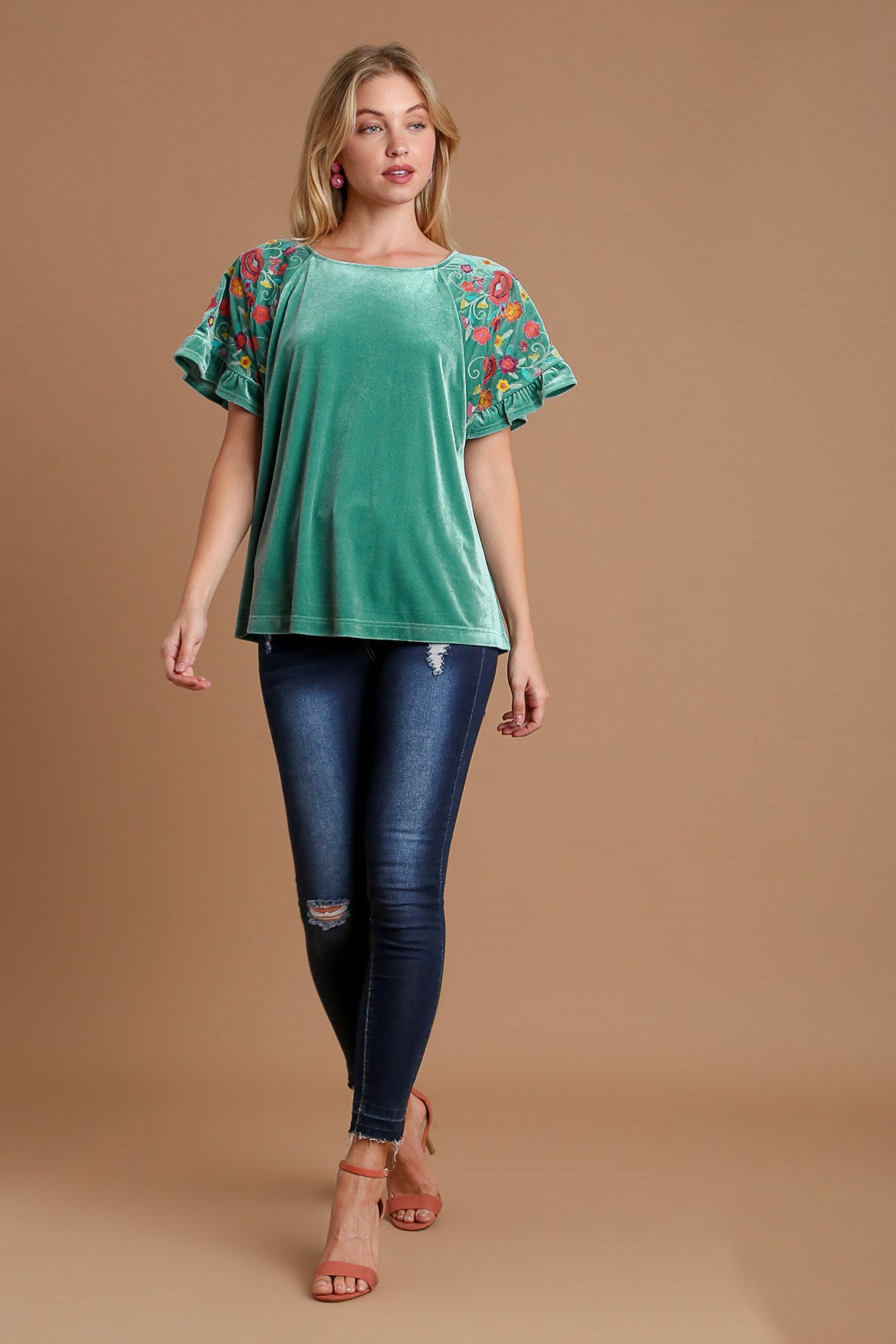 Velvet Embroidery Short Sleeve Blouse