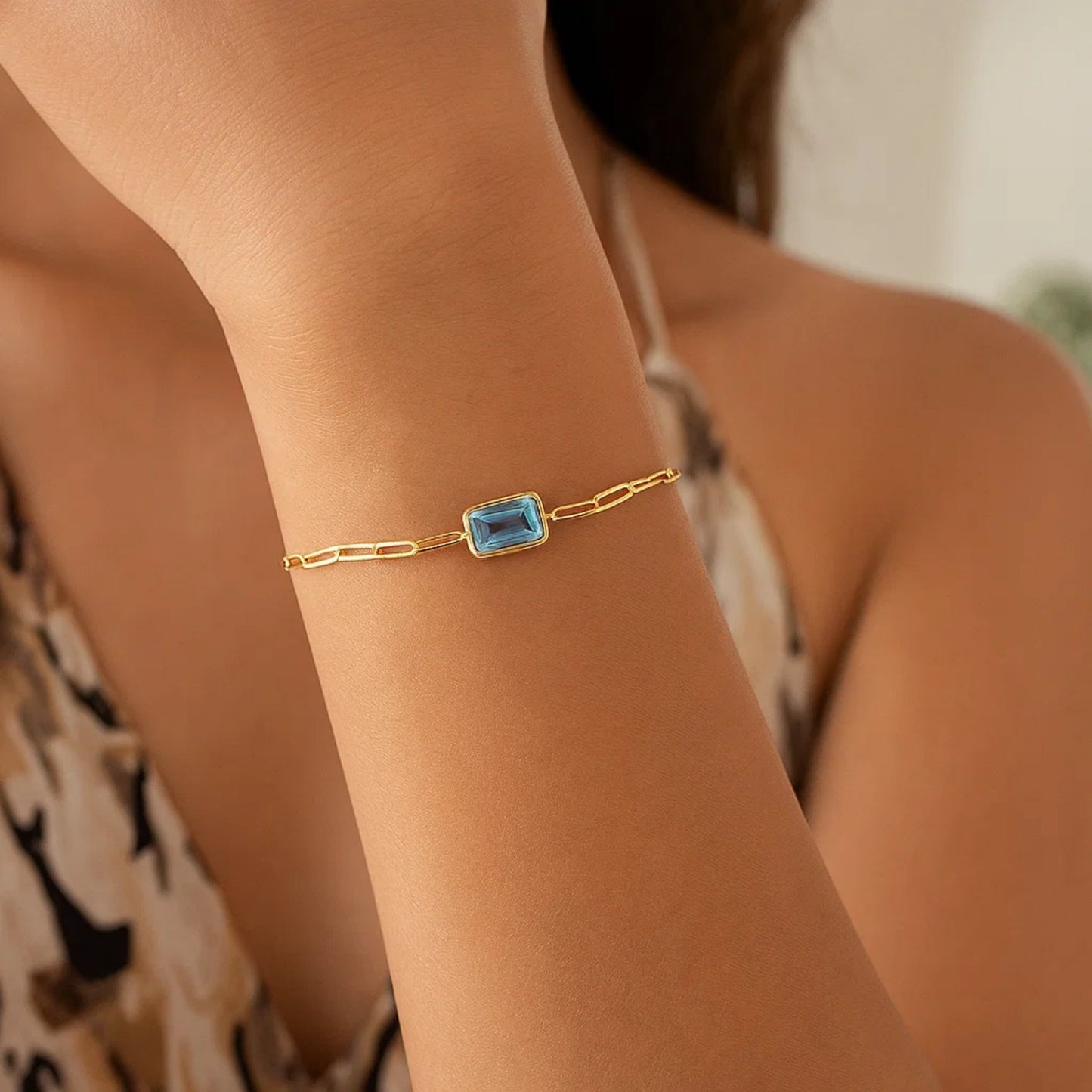 14K Yellow Gold Blue Topaz Paperclip Bracelet (1.50 mm)