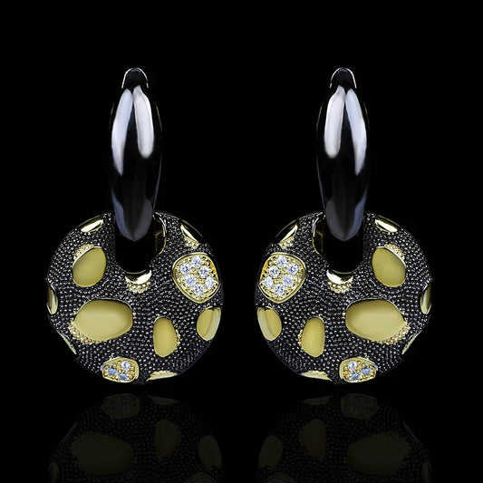 Zircon Black & Gold Style Disc Gold Earrings