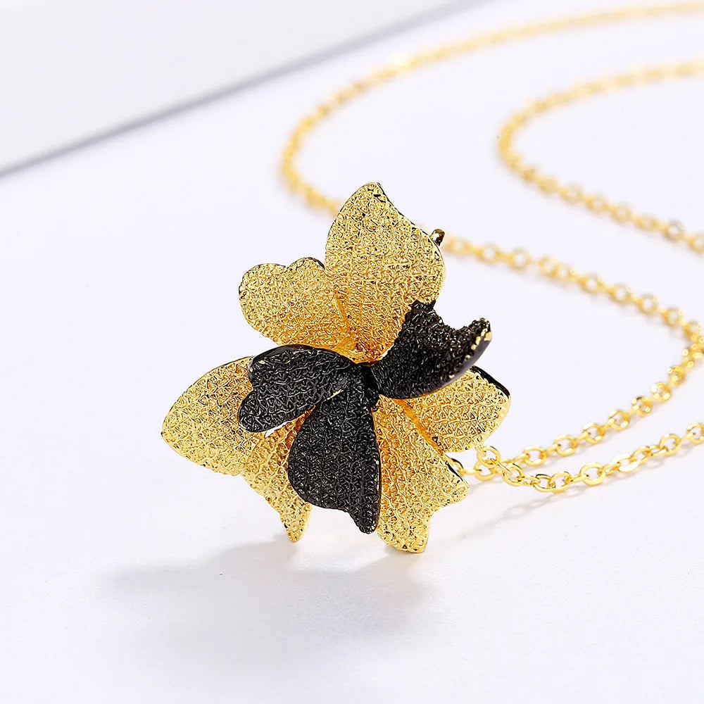 Retro Black & Gold Style Flower Petal Pendant Necklace