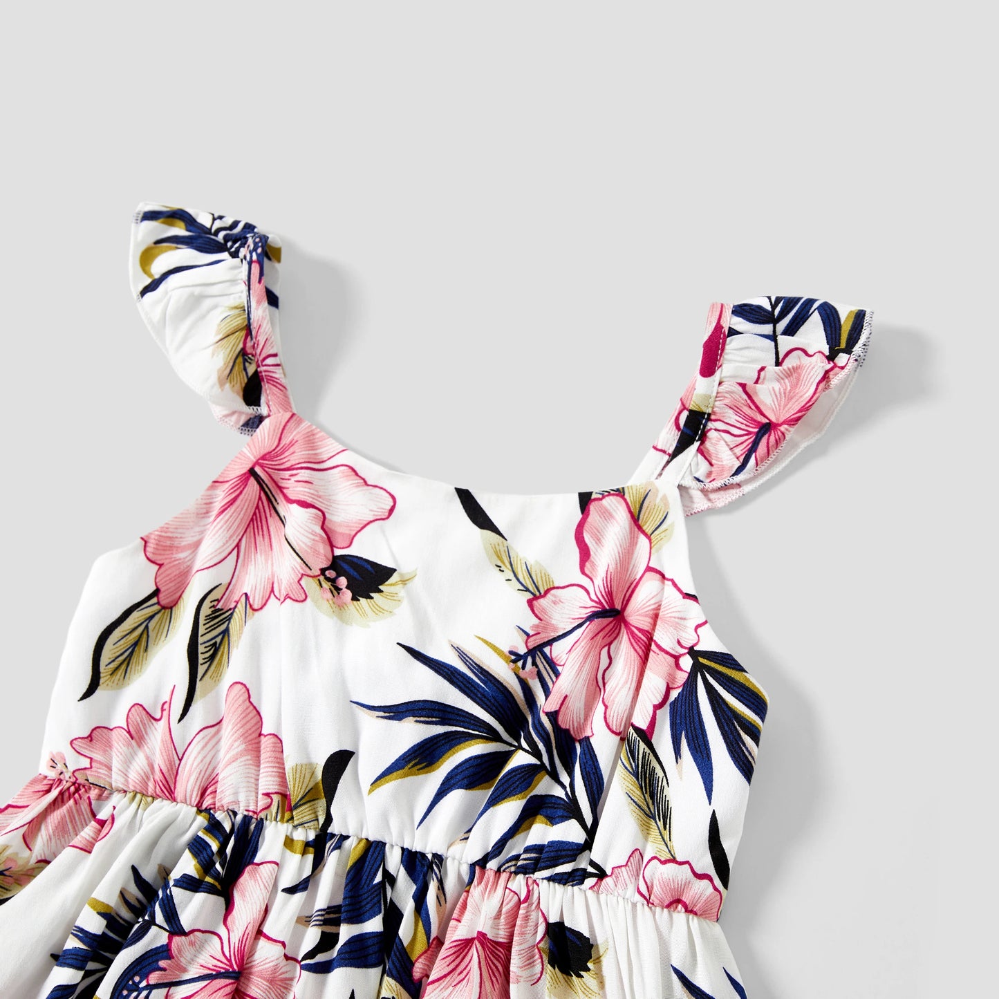 Family Matching! Floral Strap Dresses & Color Block T-shirts