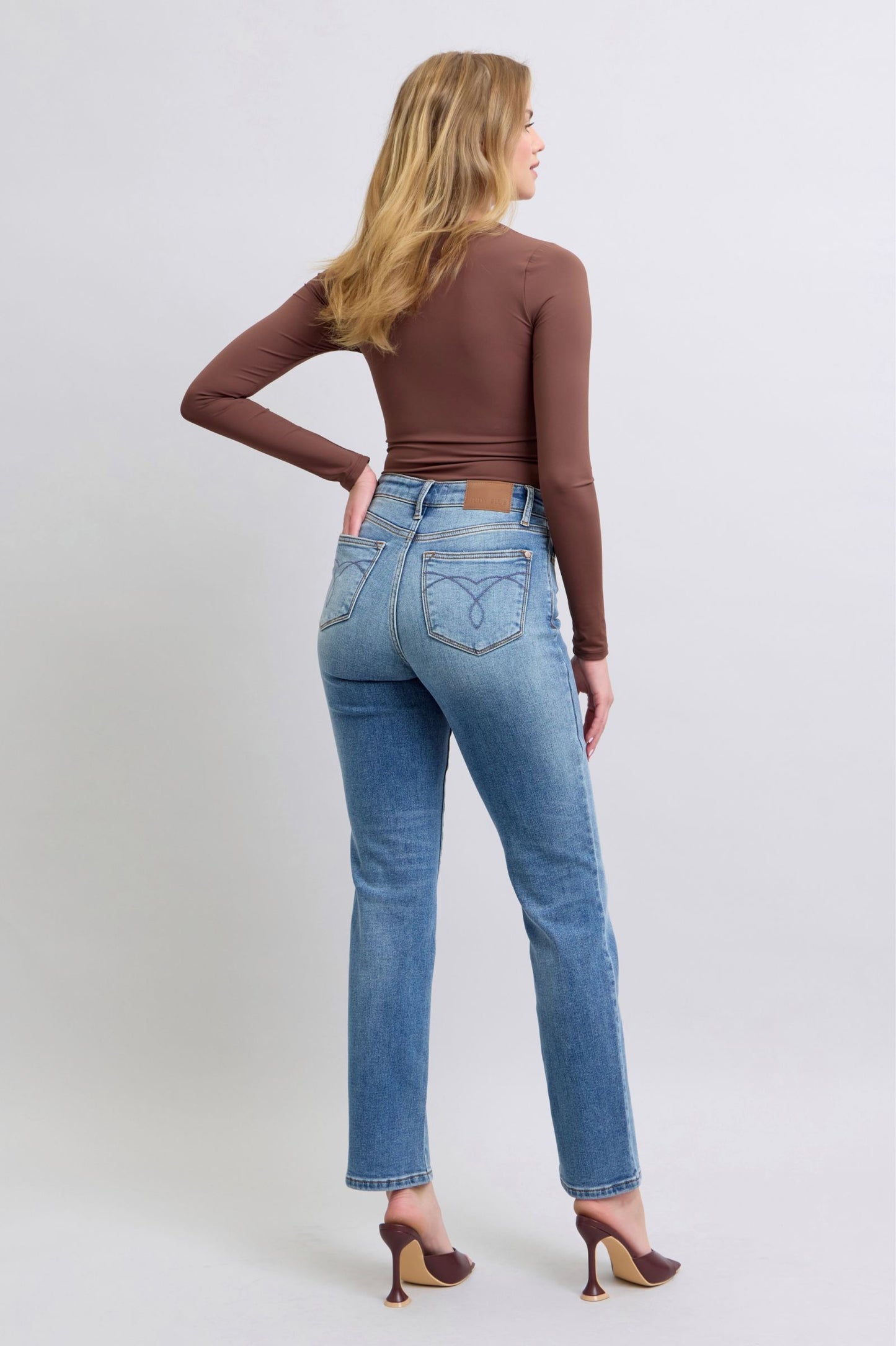 Run Vintage Wash Thermal Straight Jeans
