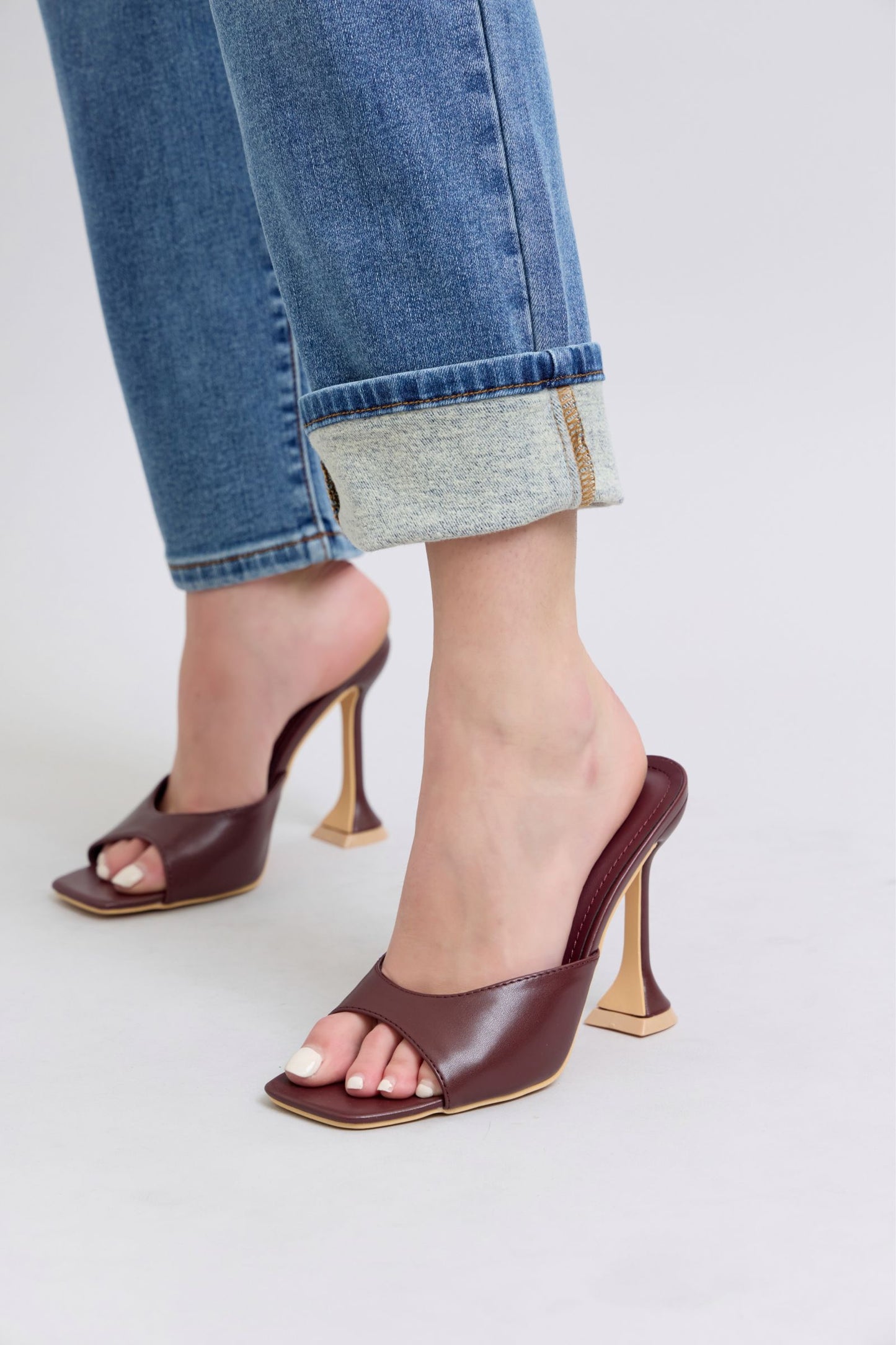 Run Vintage Wash Thermal Straight Jeans