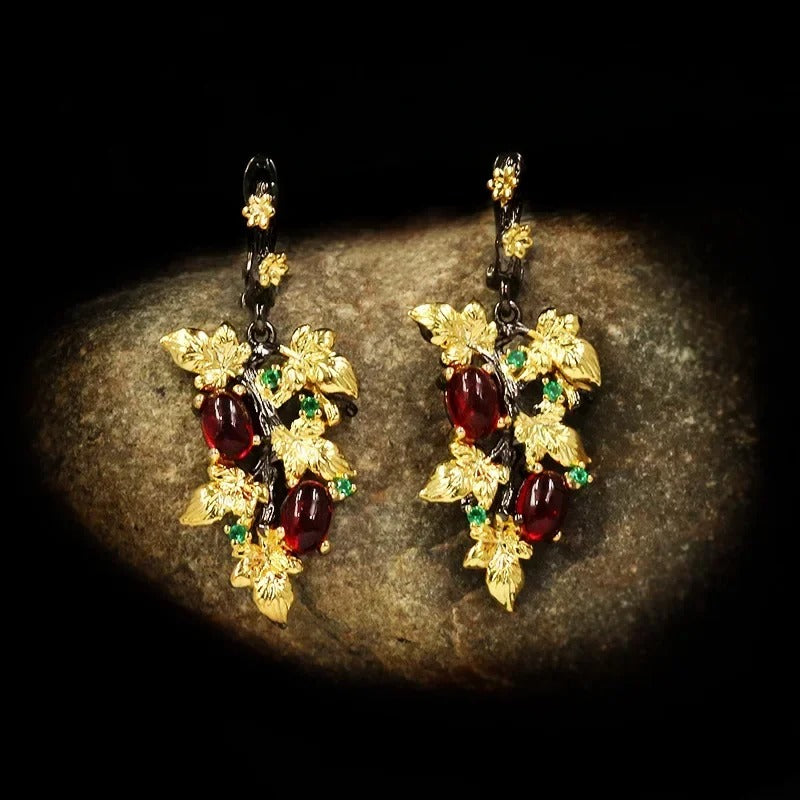 Gorgeous Crystal Zircon Black & Gold Style Leaf Earrings