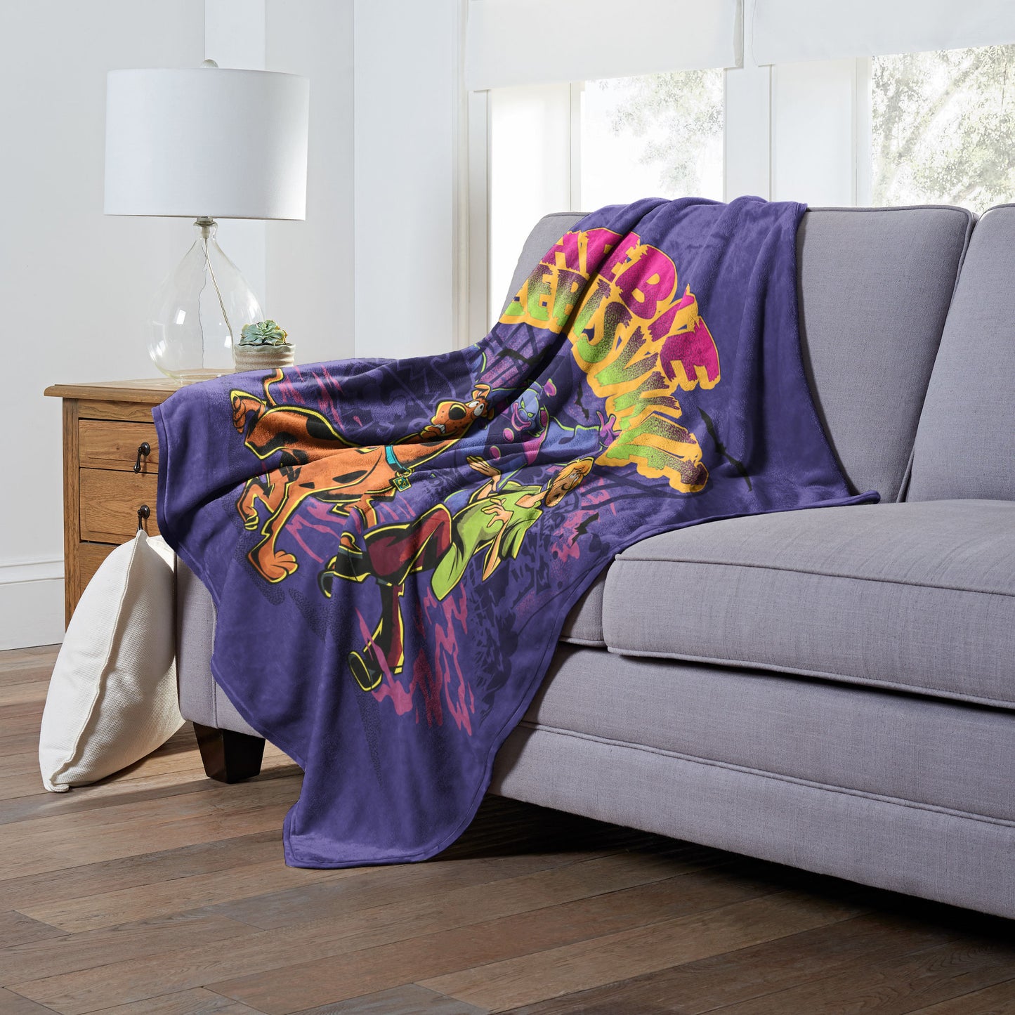 Warner Bros. Scooby-Doo Heebie Jeebiesville Throw Blanket 50"x60"