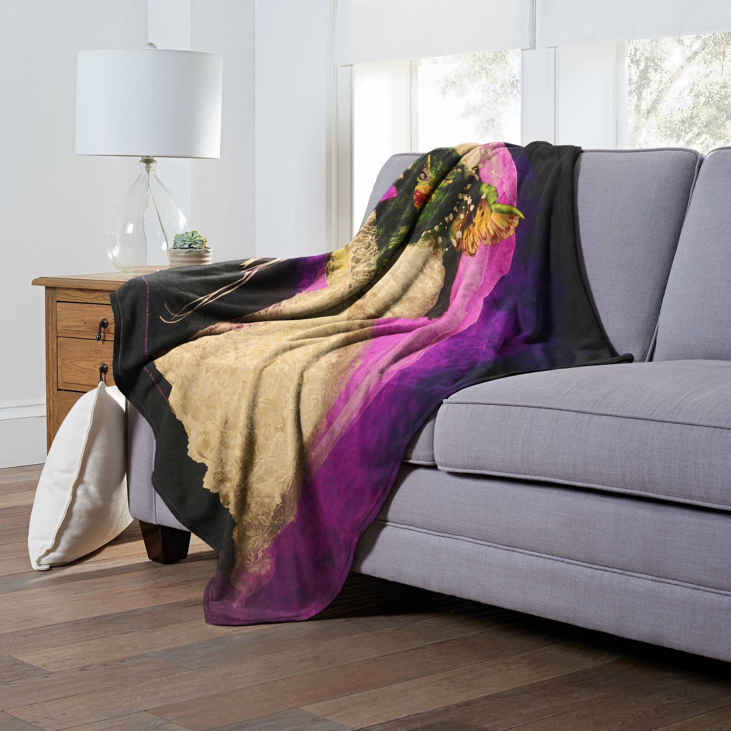Gremlins, Gremlin Bride Throw Blanket 50"x60"