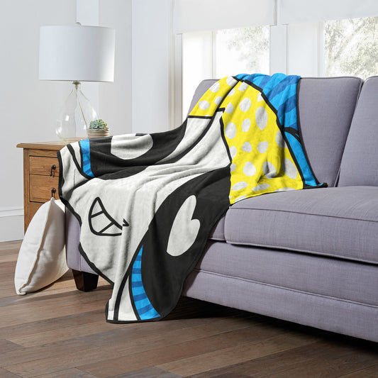 POWERPUFF GIRLS, Bubbles Heart Eyes, Silk Touch Throw Blanket, 50"x60"