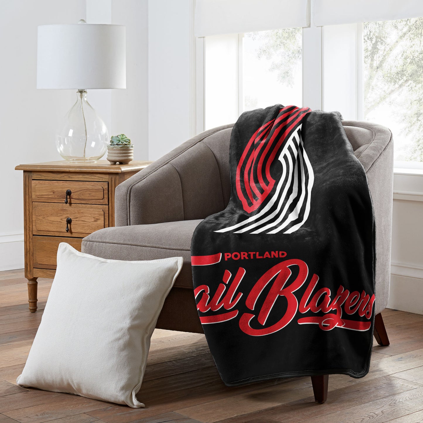 Trailblazers OFFICIAL NBA "Signature" Raschel Throw Blanket 50"x60"