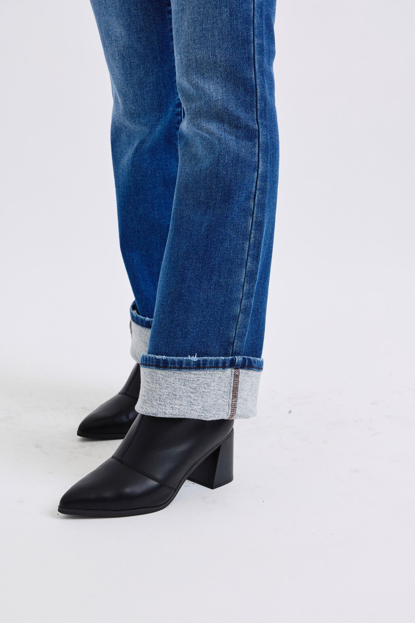 Run Mid-Rise Bootcut Jeans with Thermal Lining