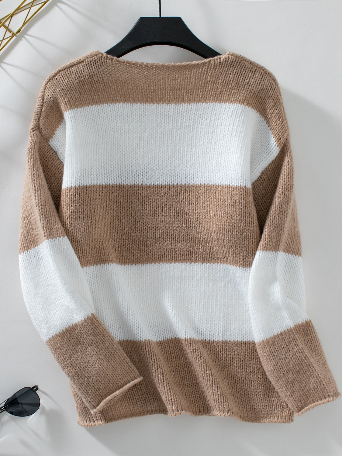 Color Block V-Neck Long Sleeve Sweater