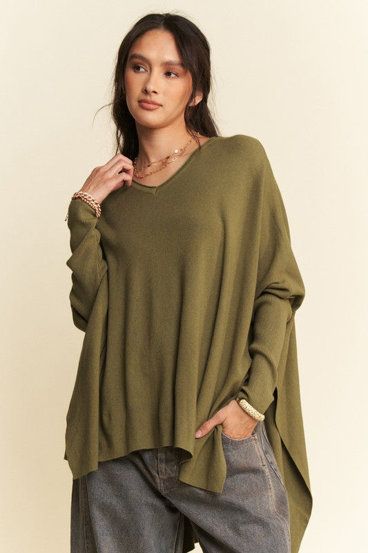 High-Low Side Slit Batwing Sleeve Top