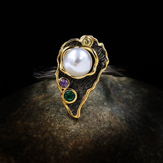 Vintage Black & Gold Style Rings with Natural Freshwater Pearl