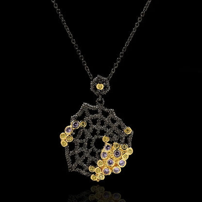 Spider Web Pendant Zircon Chain Black & Gold Style