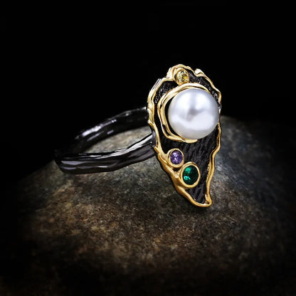 Vintage Black & Gold Style Rings with Natural Freshwater Pearl