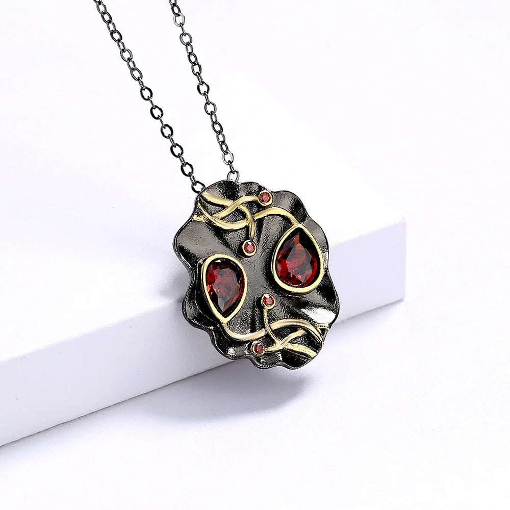 Black & Gold Style Necklaces Red Zircon Pendant Chain