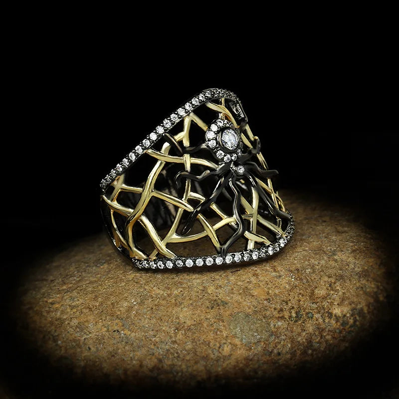 Gothic Spider Black & Gold Style Ring