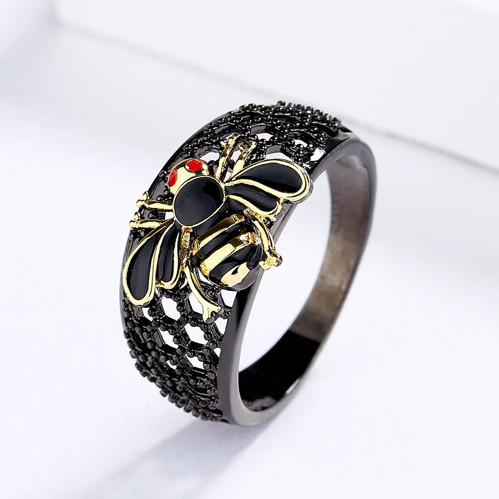 Little Bee Black & Gold Style Rings