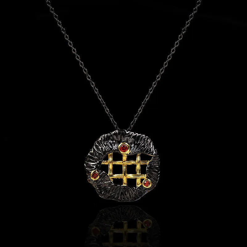 Medieval Lattice Ruby-Zircon Zircon Black & Gold Style Necklace