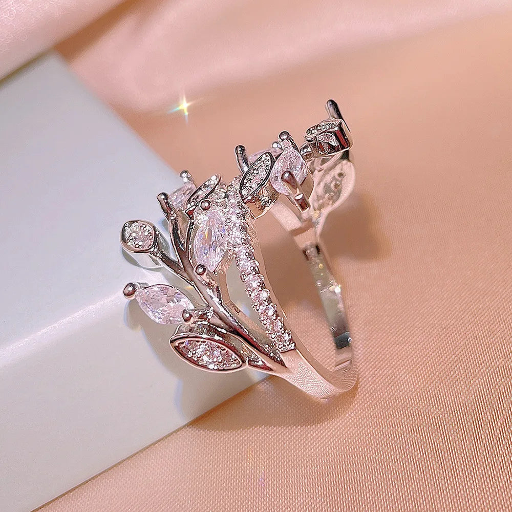 Winding Interweaving Leaf Rings Flower Vine Octagonal Flower Zircon Ring