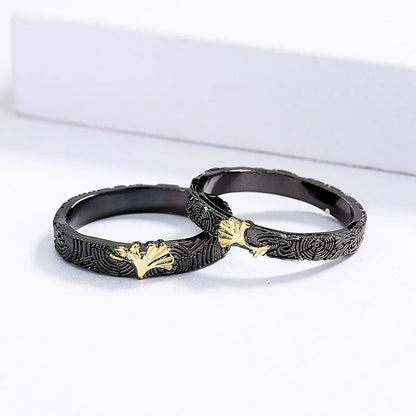 2-Piece Vintage Black & Gold Style Leaf Rings