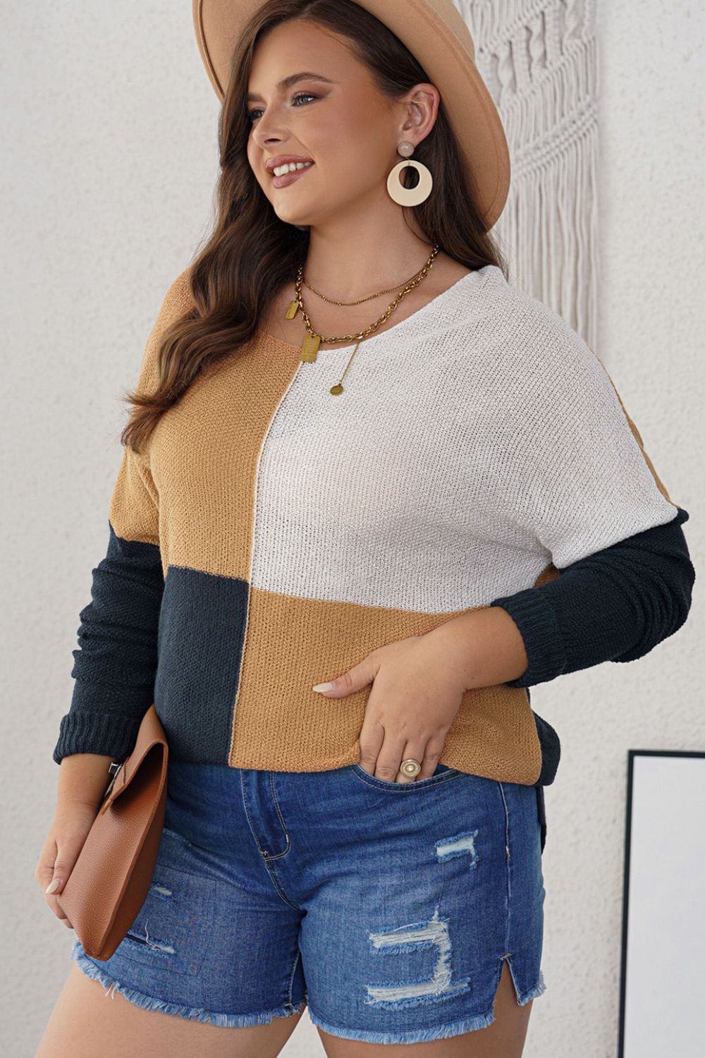 Plus Color Block Round Neck Sweater