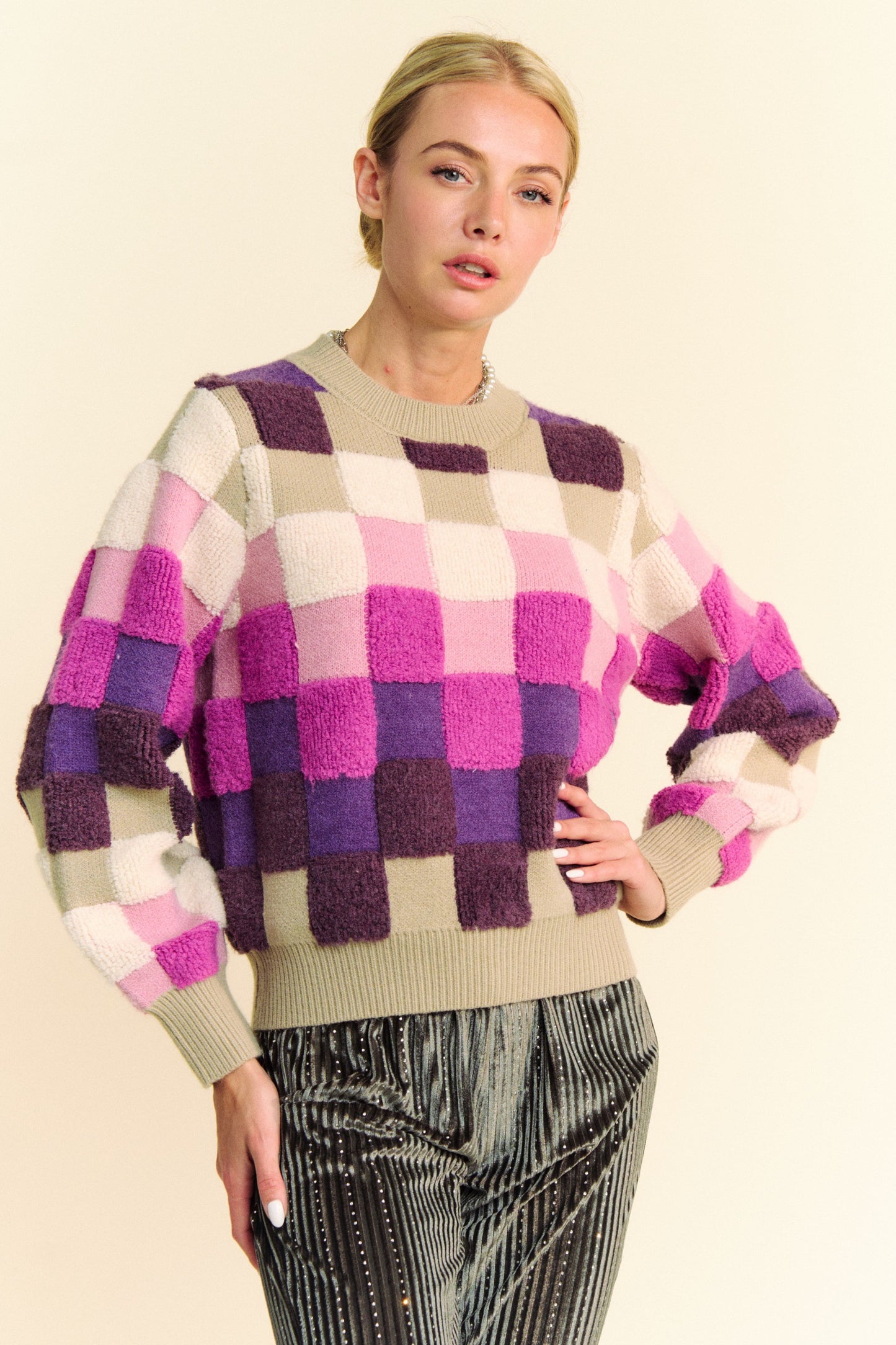 Checkered Round Neck Long Sleeve Sweater