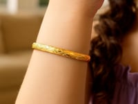 14k Yellow Gold Children's Bangle with Diamond Cuts
