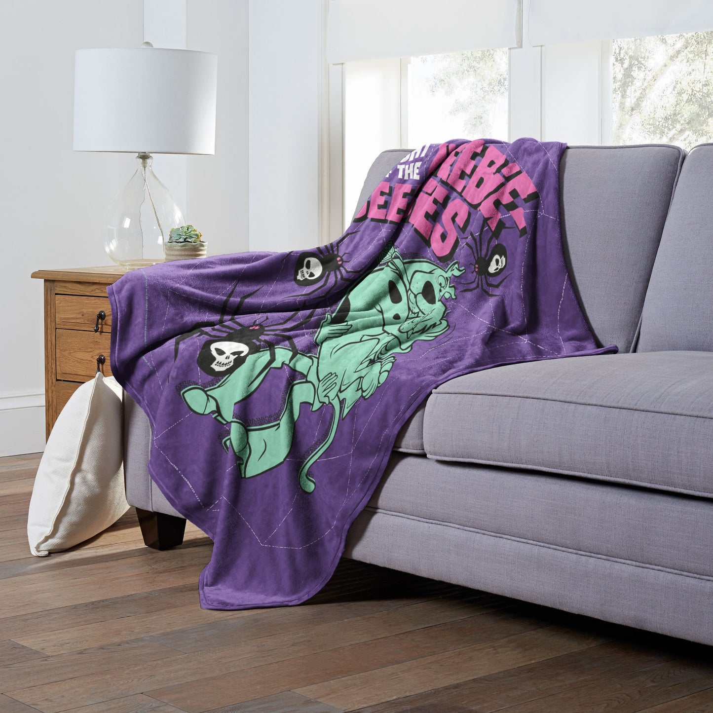 Warner Bros. Scooby-Doo Heebie Geebies Night Throw Blanket 50"x60"