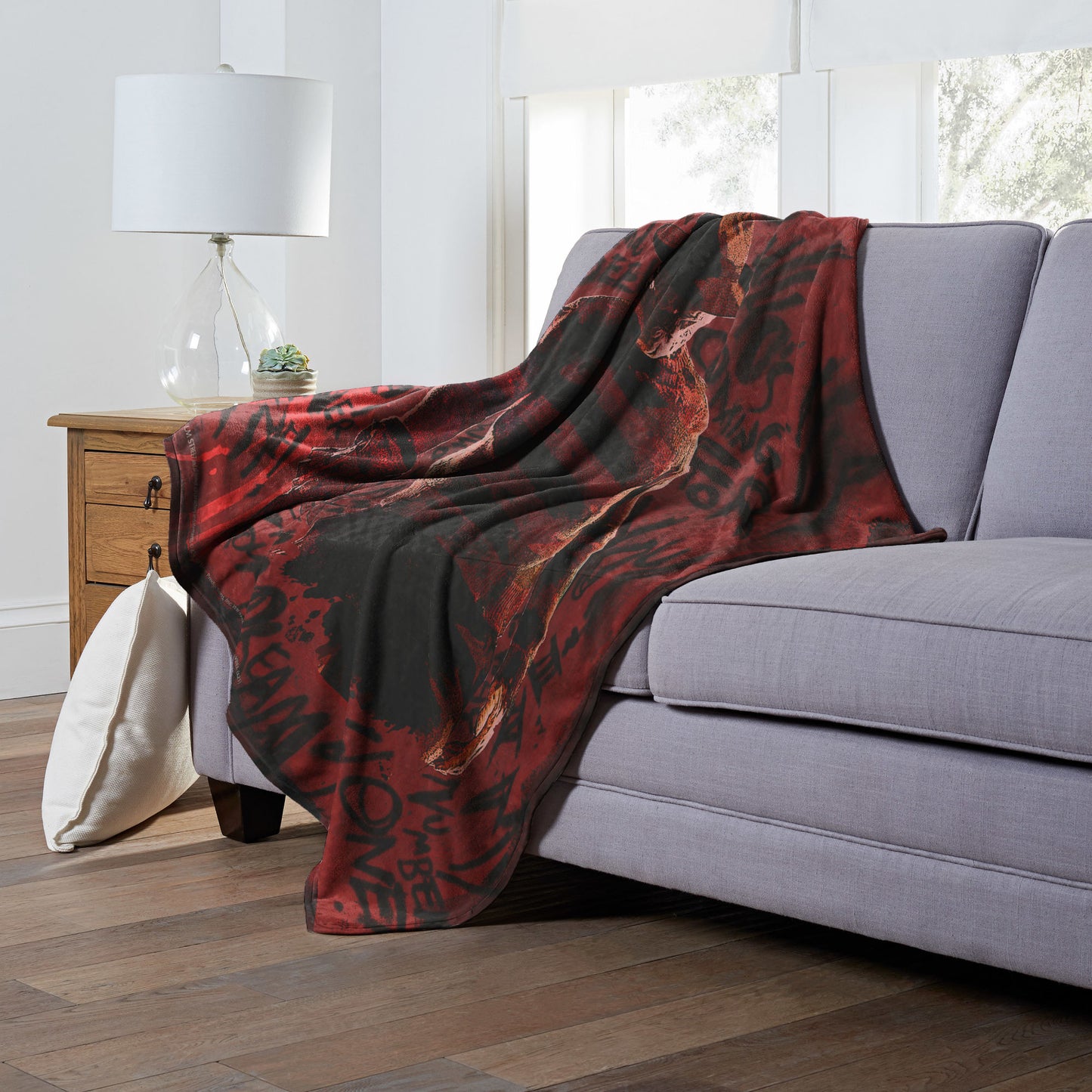 Nightmare on Elm Street, Freddy's Claw Throw Blanket 50"x60"