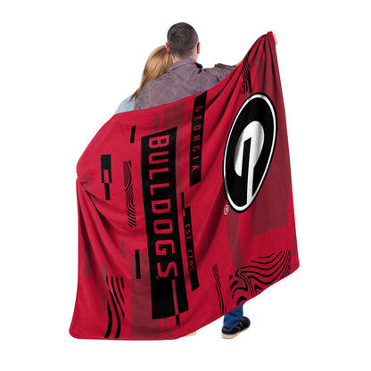 GEORGIA OFFICIAL NCAA "Digitize" Raschel Throw Blanket, 60" x 80"